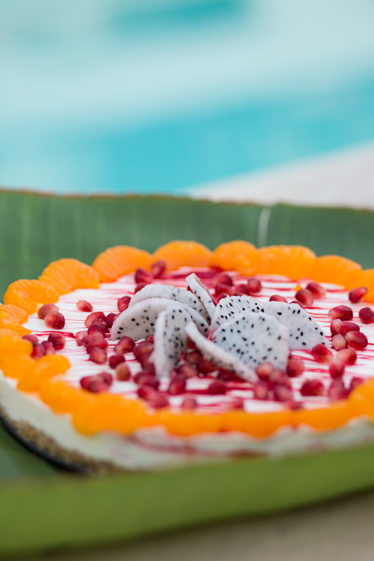 cheesecake with dragon fruit