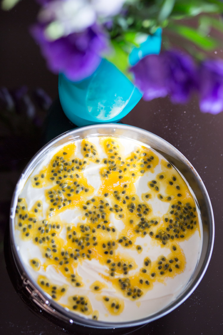 passion-fruit-cheesecake-1