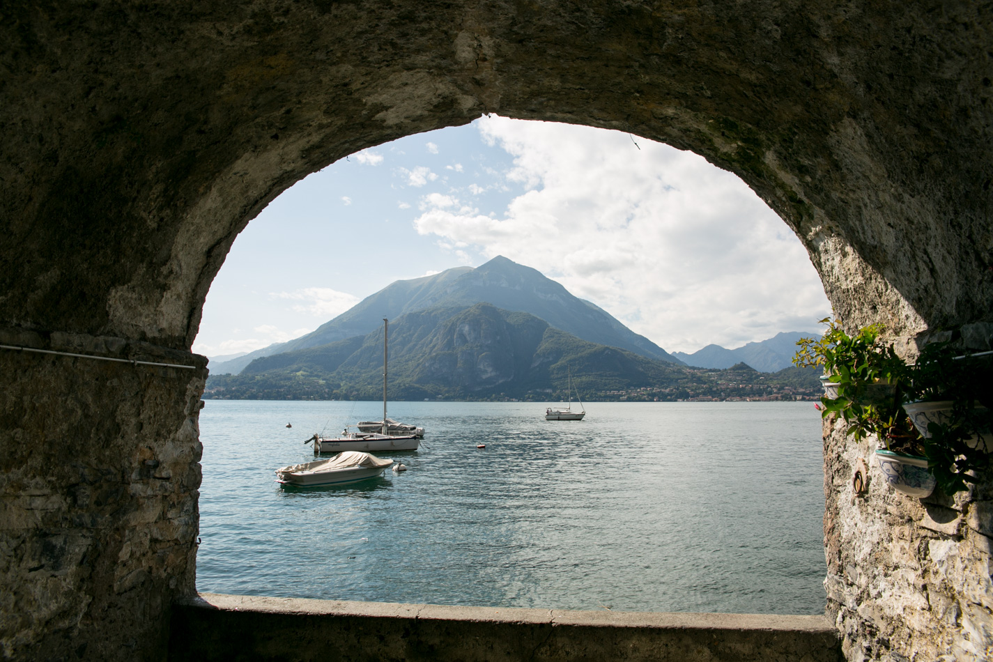 Varena, Lake Como