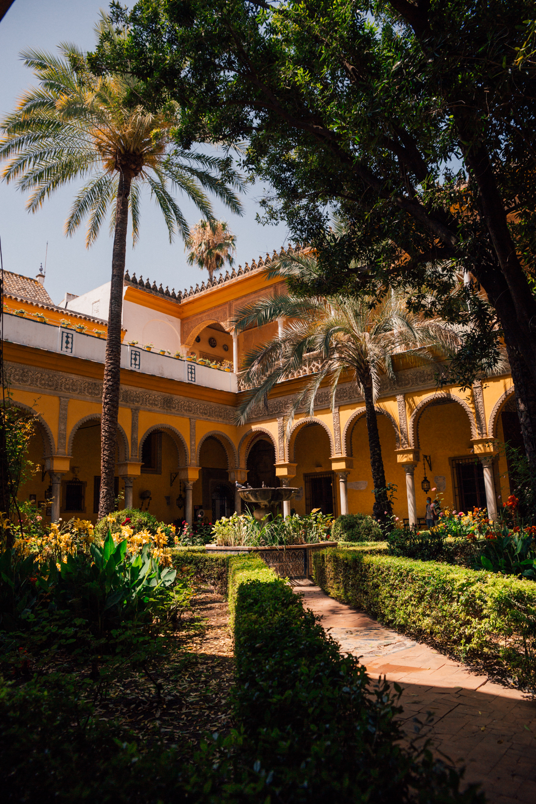 Palacio de las Dueñas, Seville