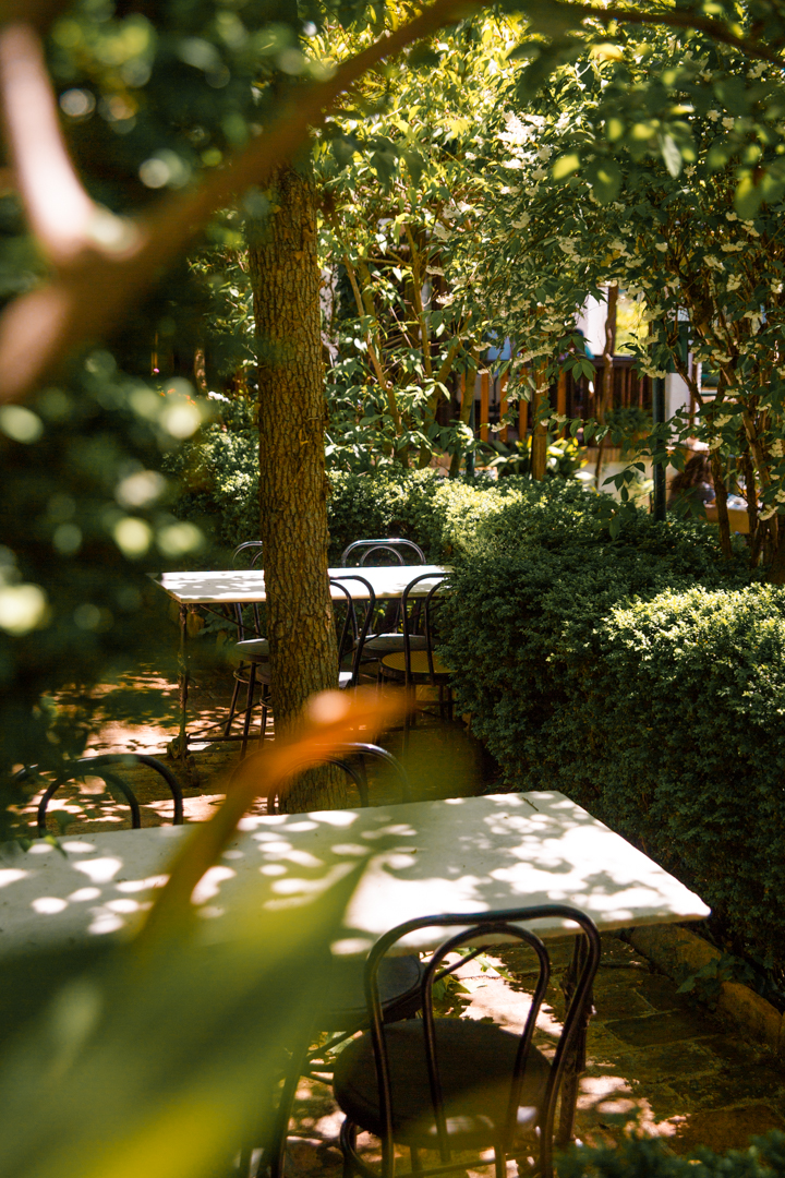 Best Restaurants in Granada: Great Food & Free Tapas 4 Best Restaurants in Granada