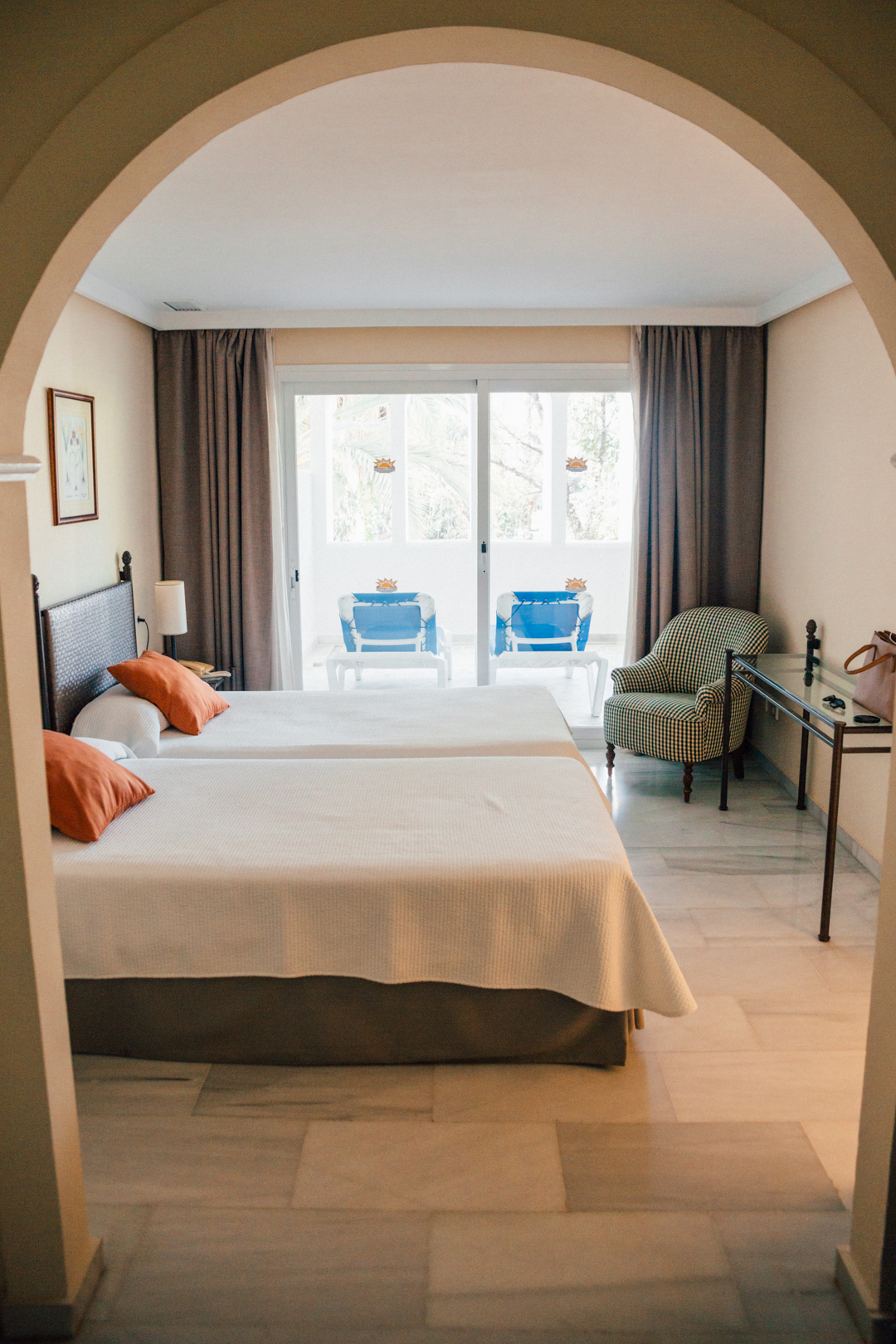 double bedroom at Aparthotel Monarch Sultan, Marbella