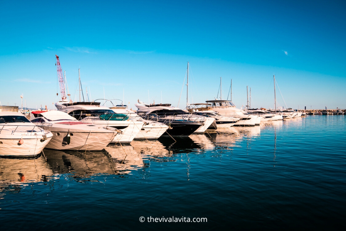Luxury yachts and boats in the puerto banus marina
