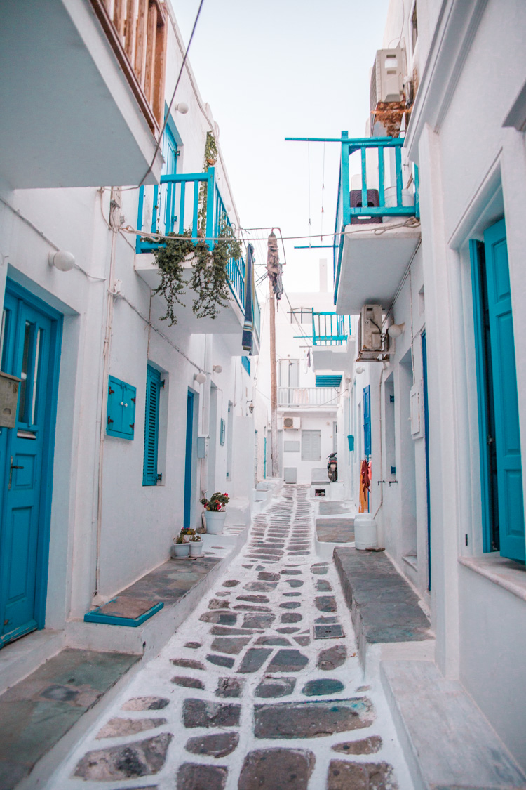 Mykonos blues, Greece